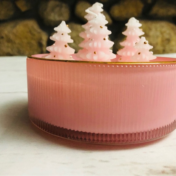 VIRAL Sincerely Jules Sparkling Forest Christmas Holiday Pink Tree Candle - Picture 3 of 10
